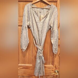 Vintage Banana Republic Heritage brand silk charmeuse tunic leopard print